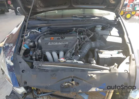 2003 Honda Accord 2.4 Lx from USA, damaged, VIN 1HGCM56343A128452